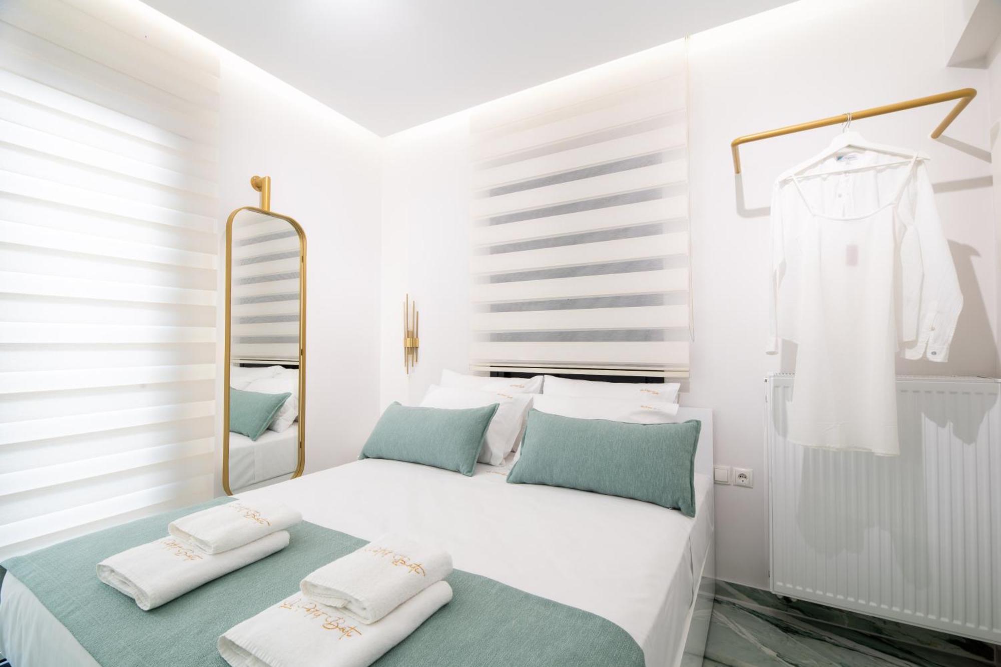 Luxury - Le Petit Bati Apartment Volos Exterior photo