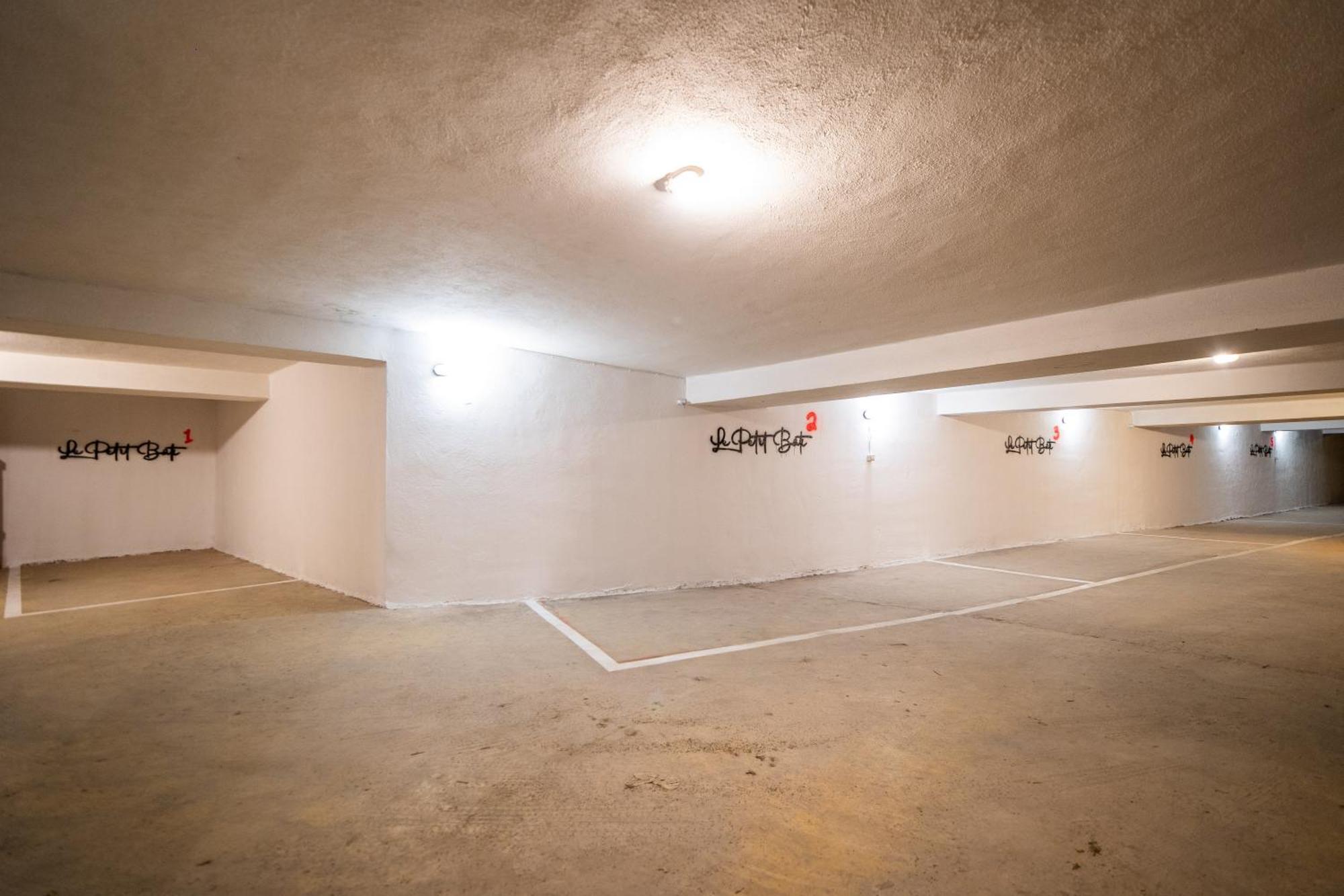 Luxury - Le Petit Bati Apartment Volos Exterior photo