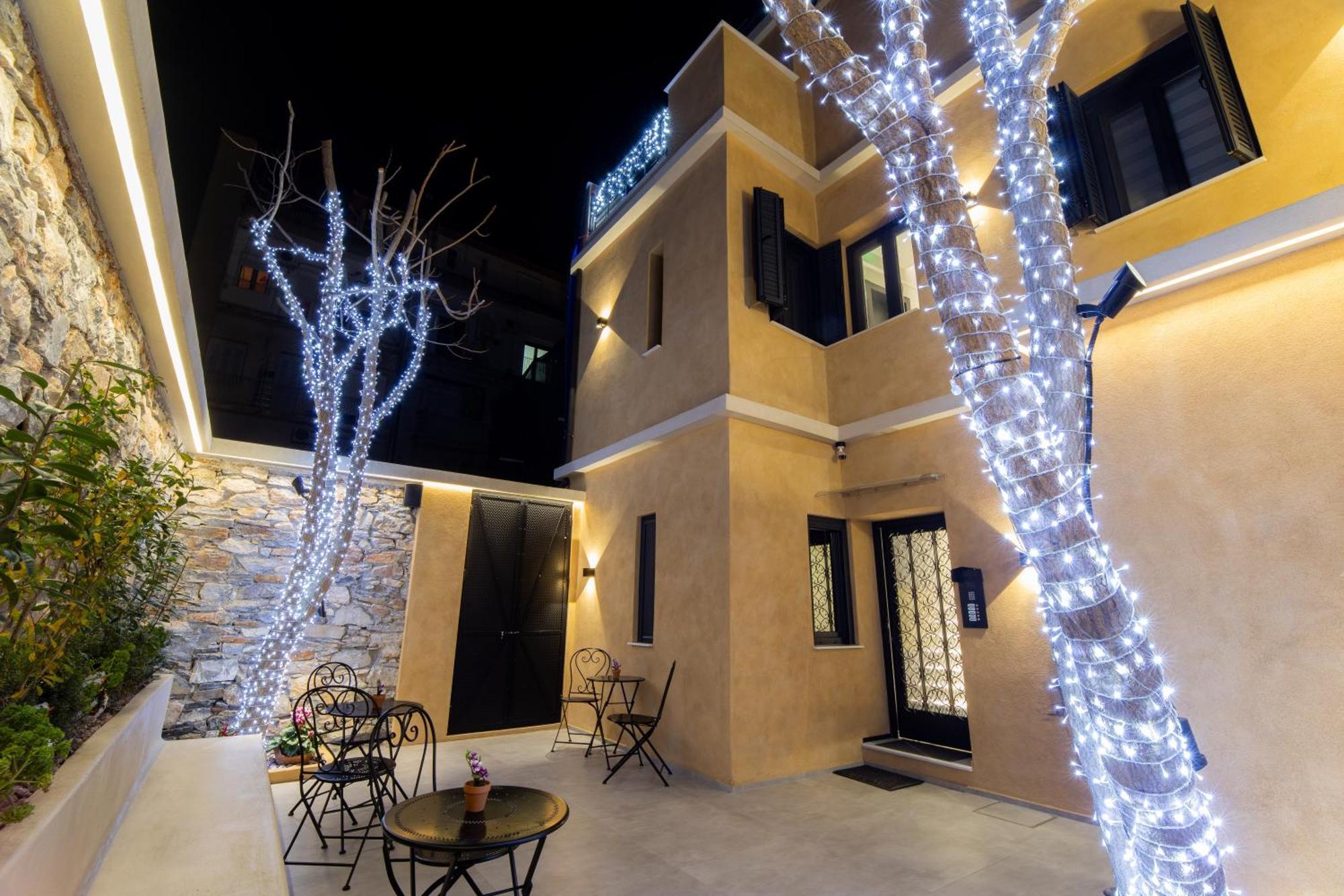 Luxury - Le Petit Bati Apartment Volos Exterior photo